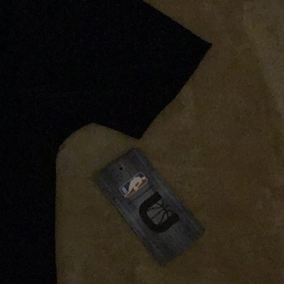 Sports Tee / Cleveland Cavs / #23 / James / Print / Lightweight / NBA / Unisex - Picture 3 of 9